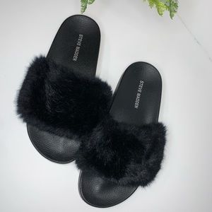 Steve Madden Black Faux Fur Slip on Slides